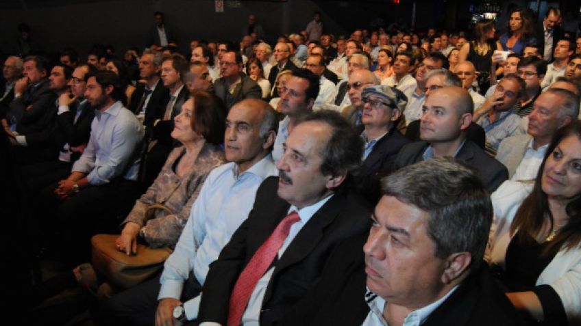 Carlos Fernández asumió la vicepresidencia de la UCR provincial