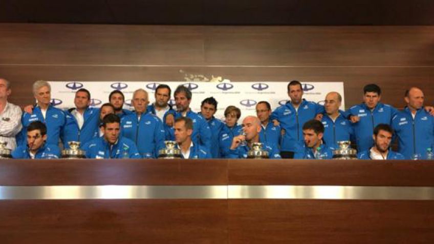 Llegaron los campeones: "Esto es histórico, impensado y soñado", dijo Delpo