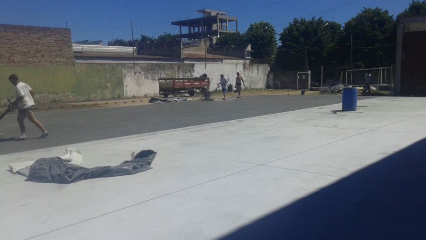 La construcción del playón deportivo de Ferro avanza a paso firme