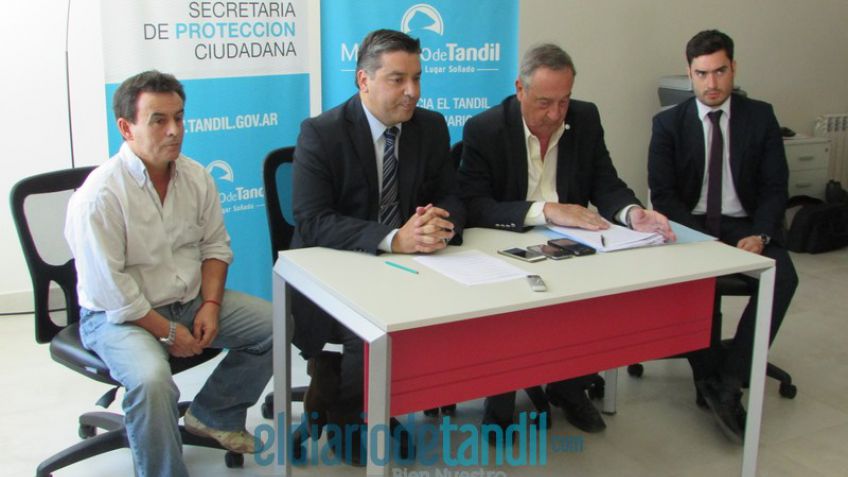 El Municipio firmó convenios con referentes barriales
