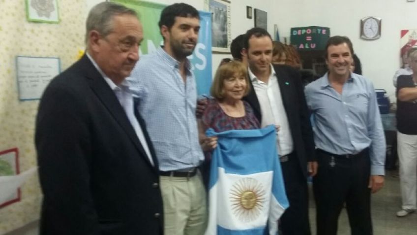 Basavilbaso pasó por Tandil y prometió la finalización del Procrear