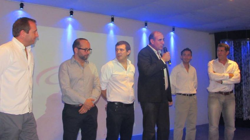 Profesionales Técnicos cierran 2016 con descuentos en farmacia, colonia y pileta