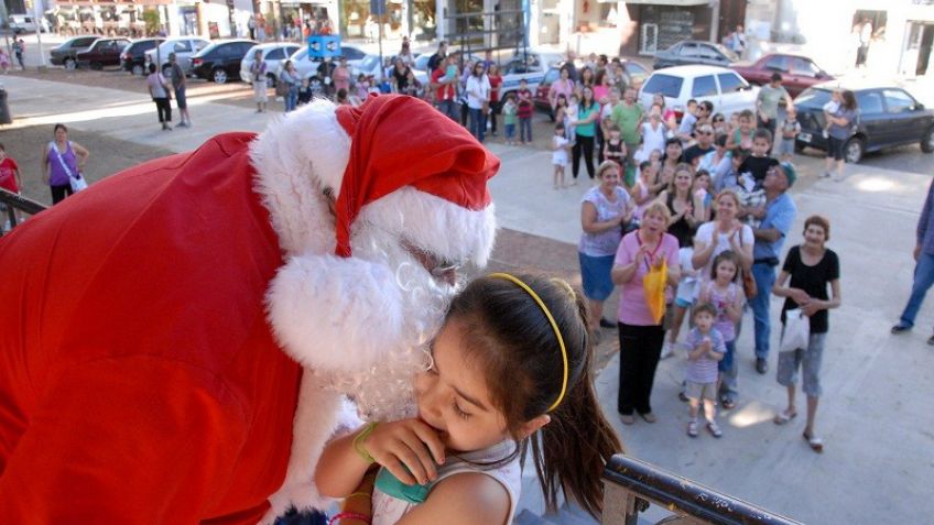 Papá Noel saludará a los chicos 