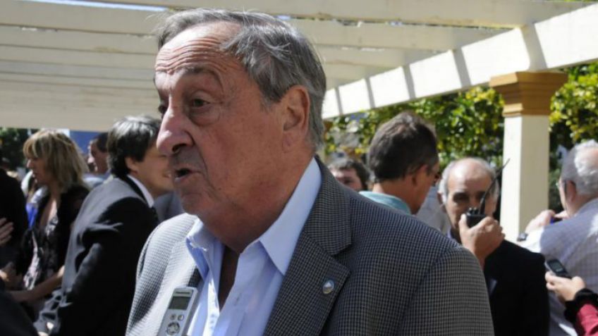 Sermón explosivo: Lunghi convocará al sacerdote Lede Mendoza