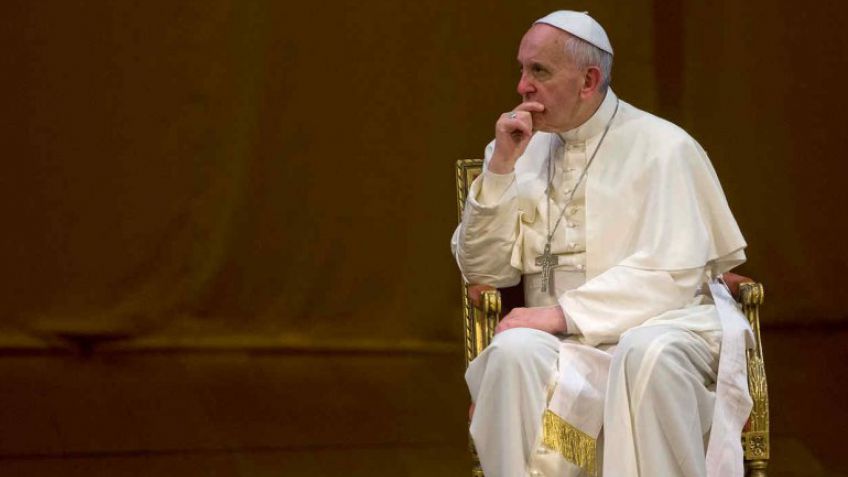 El papa Francisco prometió "tolerancia cero" por los abusos sexuales de sacerdotes