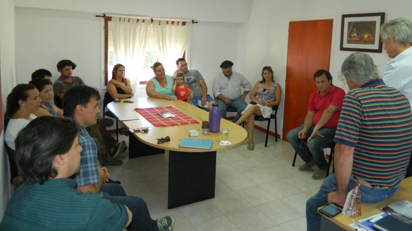 La Secretaría de Desarrollo Económico Local se reunió con los vecinos de Gardey