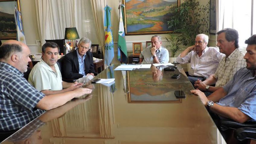 Carrocerías Rodríguez: Lunghi se reunió con Romano y propuso asistir a los trabajadores