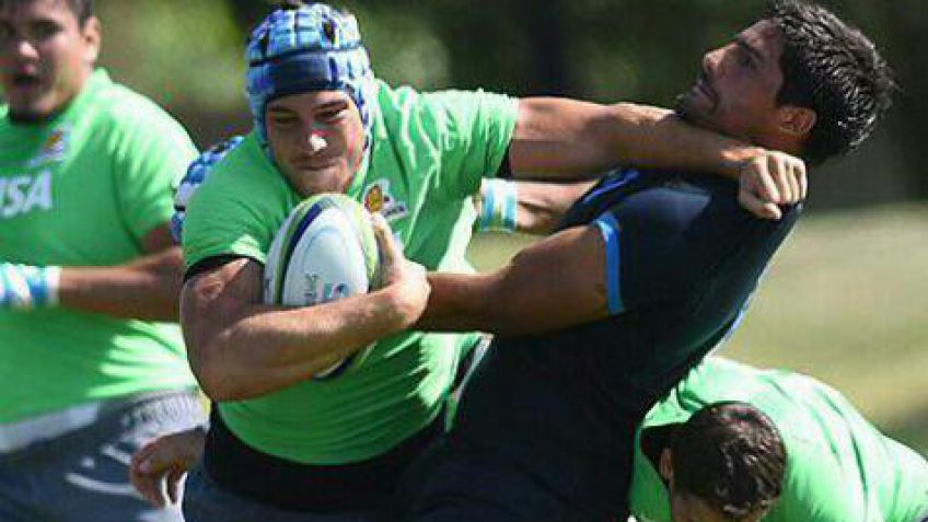 Rodrigo Bruni, fija en los entrenamientos de los Jaguares y Argentina XV