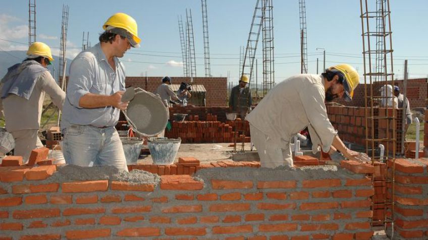 Habrá descuentos impositivos para propietarios que blanqueen metros construídos no declarados
