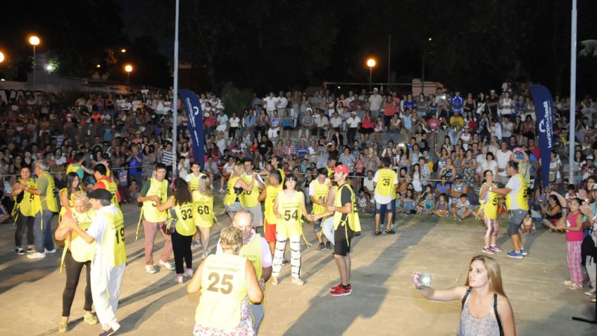 Fin de semana a puro humor, música, juegos y diversión con "Tandil en verano"