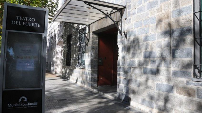 Recepción de cartas de solicitud de sala para el Teatro del Fuerte y el Teatro de la Confraternidad