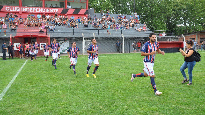 Independiente tuvo un debut triunfal en el Federal C al vencer a Ferro