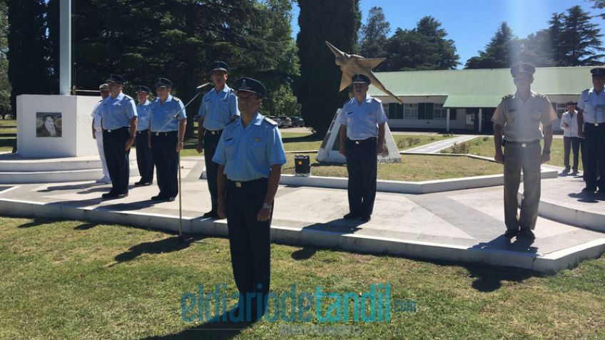 La VI Brigada Aérea puso en funciones a los nuevos jefes del Grupo 6 de caza y Grupo Base 6 