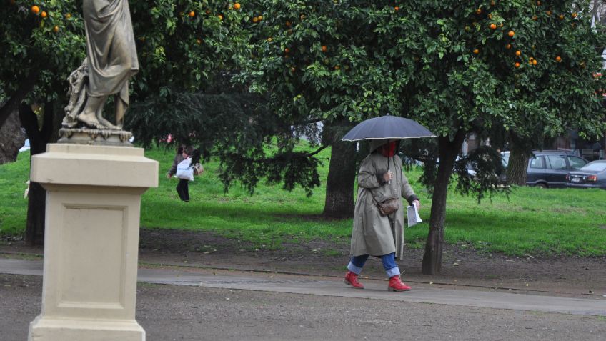 El martes seguirá gris y húmedo