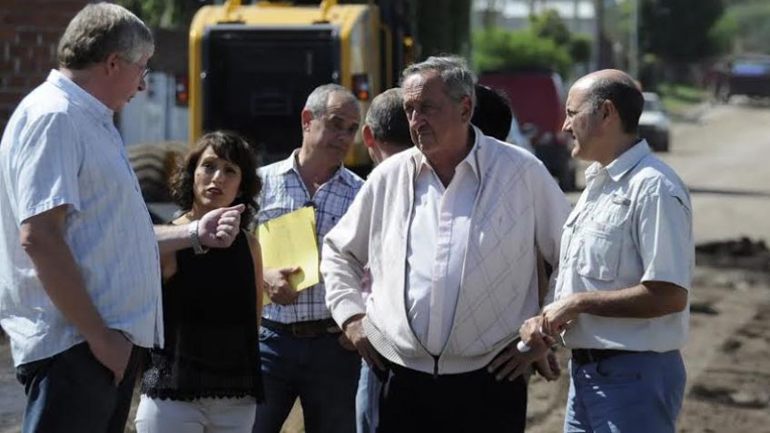 Lunghi presentó en Provincia el plan de obras de infraestructura de 2017
