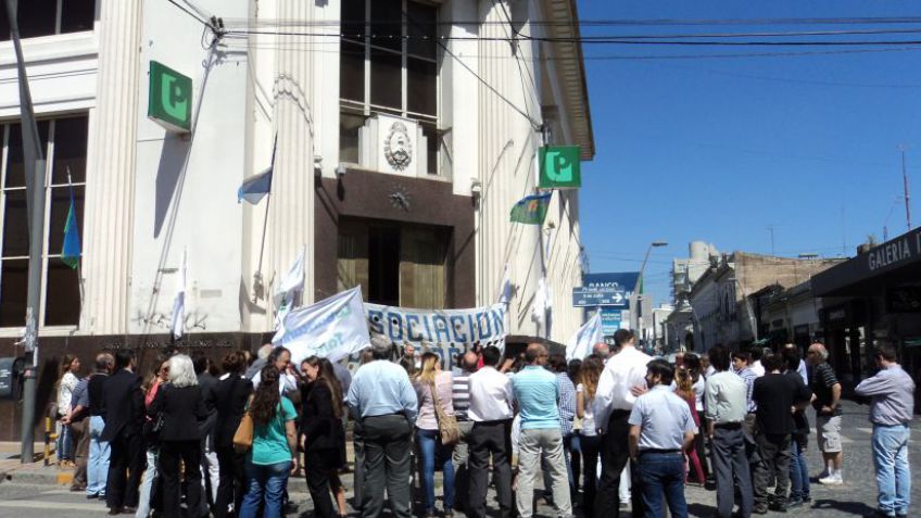 Hubo acuerdo y se levantó el paro bancario