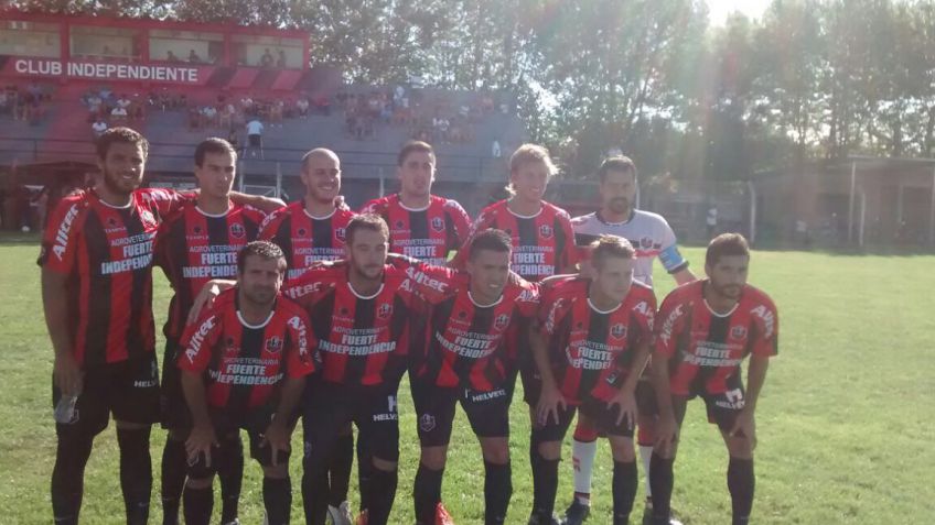 De local, Independiente igualó con Boca de Azul