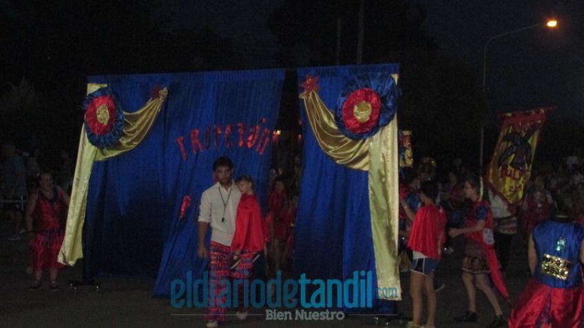 A puro ritmo y color, empezó el Carnaval de mi Tandil 