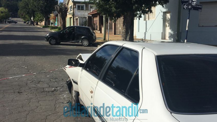 Violento choque dejó una mujer hospitalizada