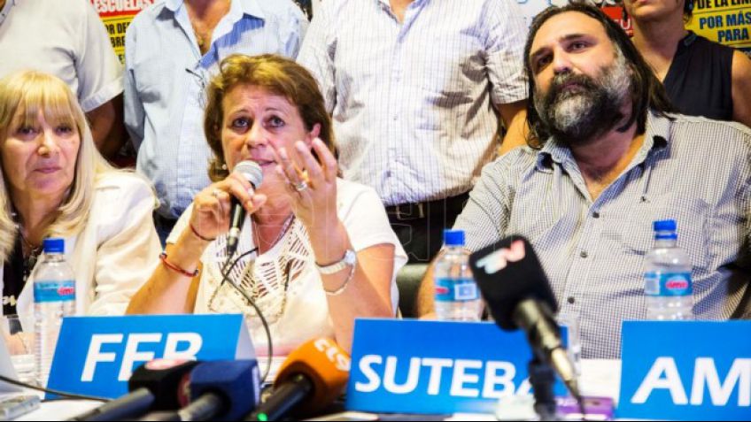 Los docentes bonaerenses pararán este miércoles mientras que en Capital habrá clase