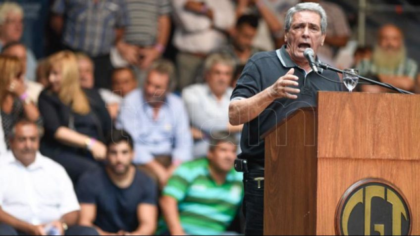 La CGT reafirmó su estrategia ante una lluvia de críticas