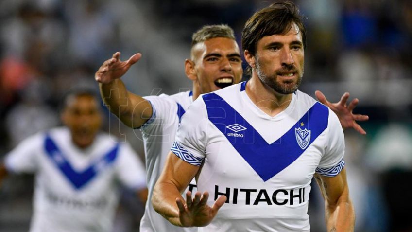 En la vuelta del fútbol, Vélez venció a Estudiantes y sumó tres puntos vitales