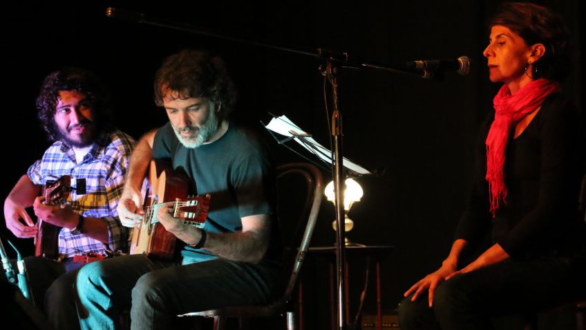 El 25, "Canta Alfredo Zitarrosa"