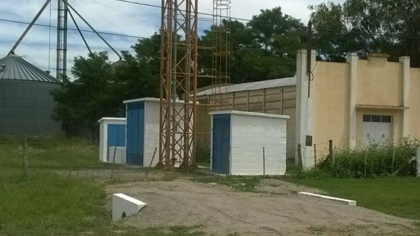 El complejo educativo de De La Canal ya cuenta con conexión a la red de agua corriente