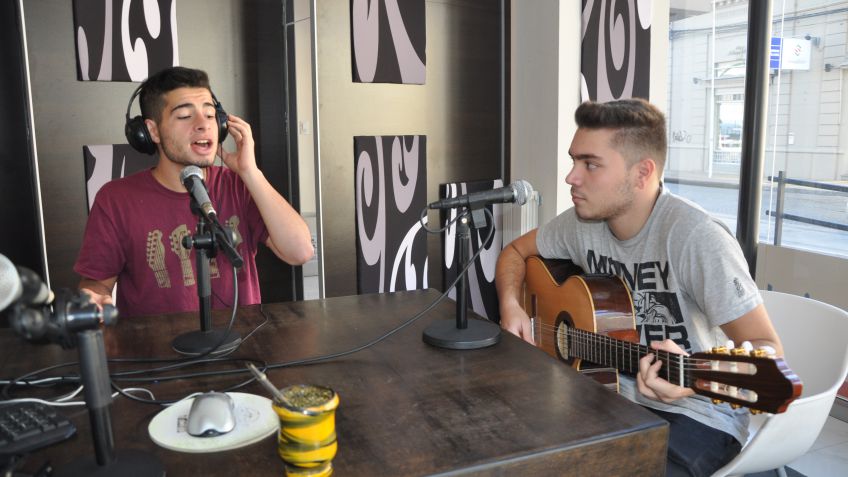 Juampi Martínez y su debut solista