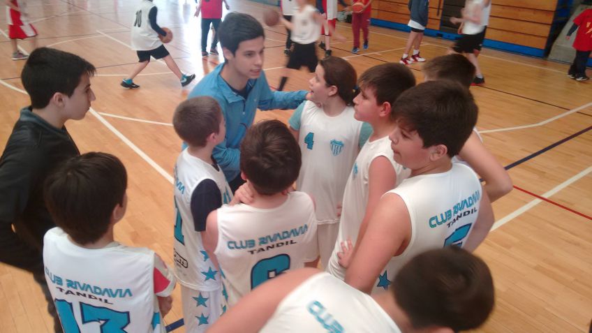 Rivadavia Basketball, siempre un paso adelante