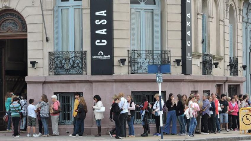 El primer día a la preinscripción de la Escuela de Idiomas tuvo masiva concurrencia