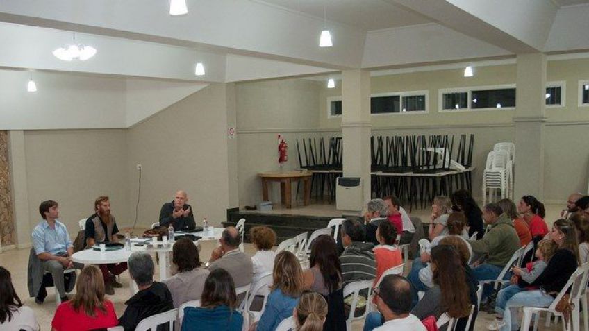 Invitación de la Asamblea Barker por la Termoeléctrica