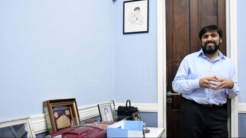 Bossio: "Cristina es parte del pasado y me siento más cerca de Massa que de Randazzo"