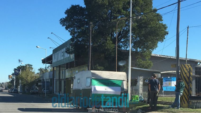 Por la manifestación de Camioneros, Navimetal trabaja con custodia policial