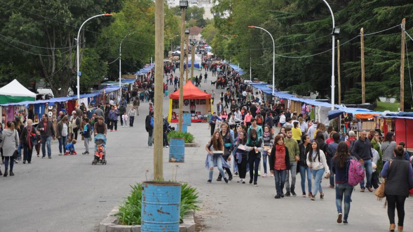 Feria de Artesanos, paseo obligado en Semana Santa