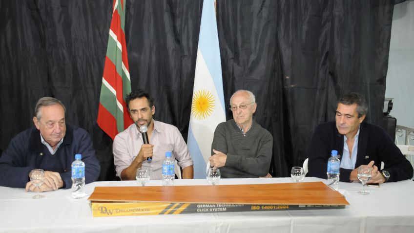 Lunghi y Zabaleta visitaron Unión y Progreso y el Hospital de Niños