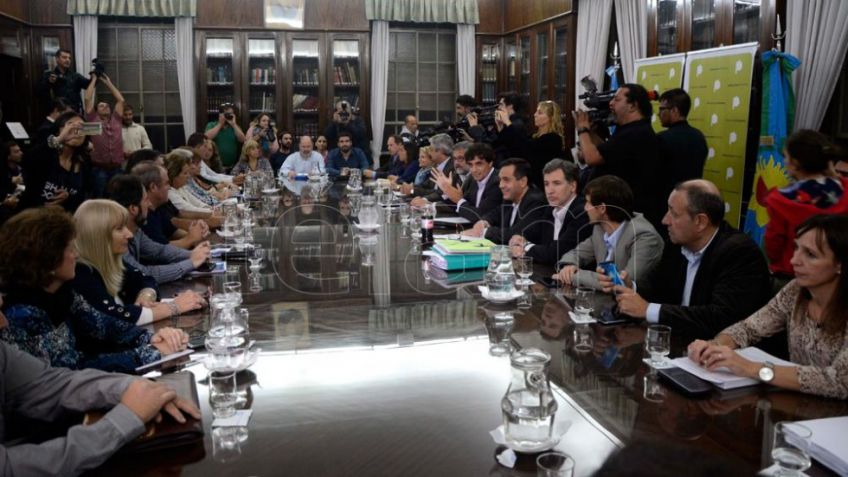 Vidal ofreció a docentes un acuerdo por tres años y la negociación pasó a un cuarto intermedio