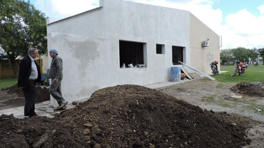 El Intendente recorrió las obras del Centro de Salud del Barrio 25 de mayo
