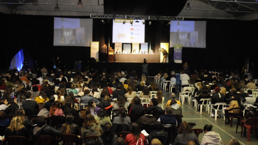 Con la Ministra de la Provincia, comenzó el Congreso de Salud Mental y Adicciones