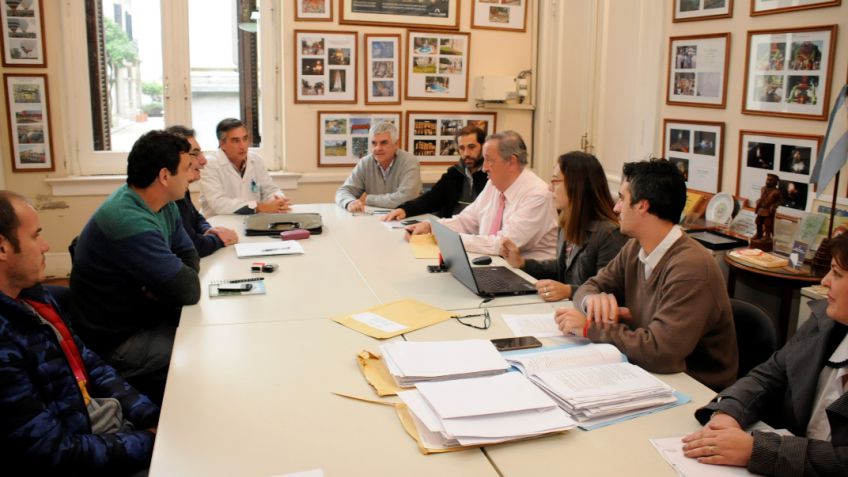 Se conocieron ofertas para obras en Escuelas Primarias Nº8 y Nº53