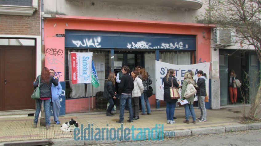 La Justicia suspendió fallo que obligaba a devolver los días descontados a docentes