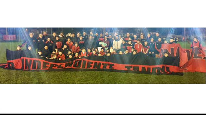 Los campeones de Independiente tuvieron su homenaje