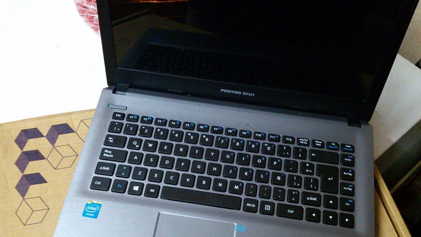 Robaron una computadora, un celular y dinero en efectivo