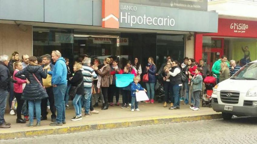 La representante del Banco Hipotecario que llegó a Tandil no trajo las soluciones esperadas