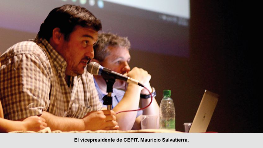¿La salida o el tren de frente?