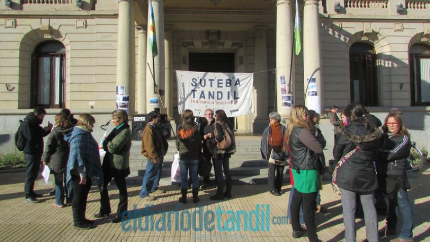 "Hay dinero del Fondo Educativo que no se ejecuta y la realidad de las escuelas es lamentable"