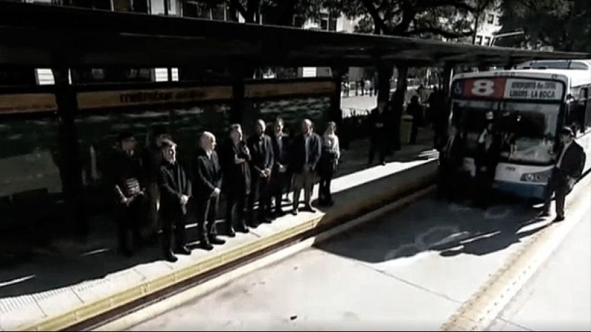 Macri inauguró el Metrobus del Bajo que "es realidad, no relato"