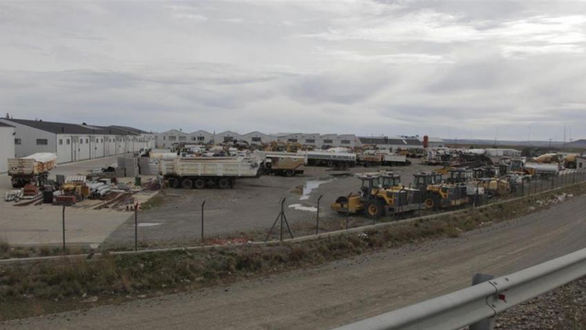 Maquinaría de Lázaro Báez podría ser prestada al Municipio