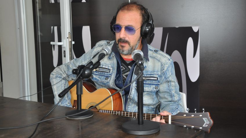 Enamorado de la música y el mar