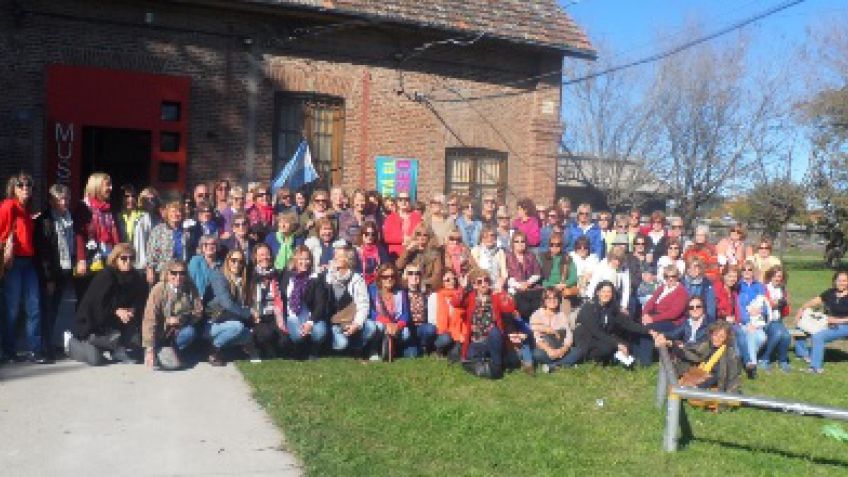 Adultos Mayores visitan la región